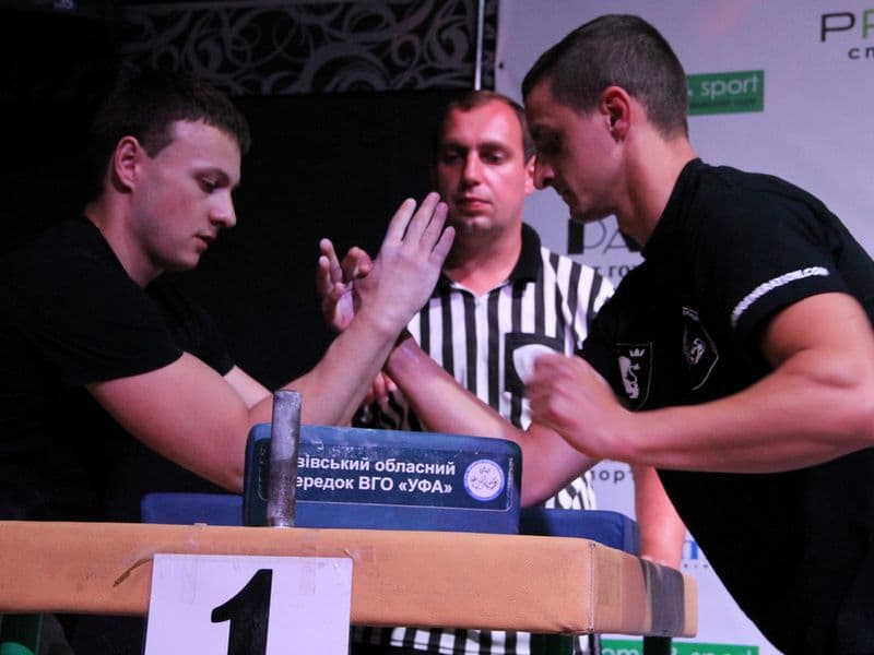 Level Room Cup 2015