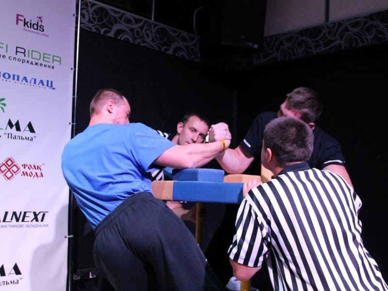 Level Room Cup 2015