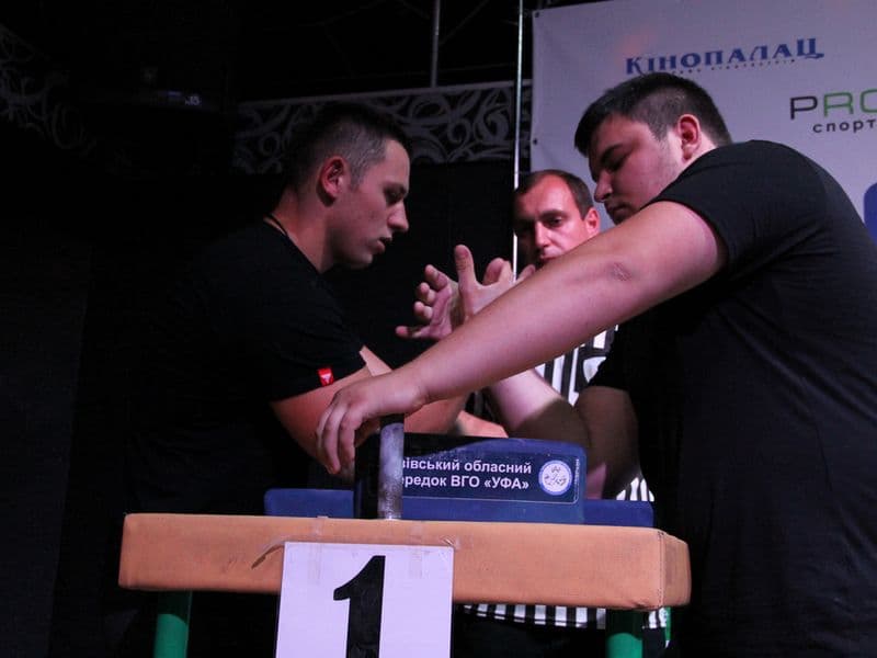Level Room Cup 2015