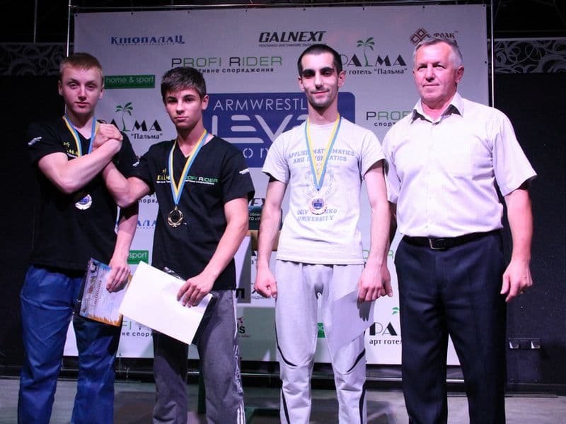 Level Room Cup 2015