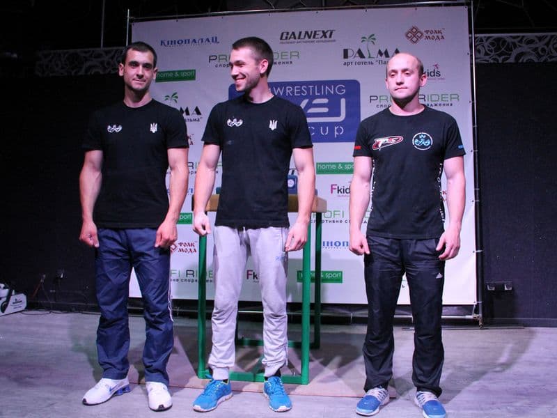 Level Room Cup 2015