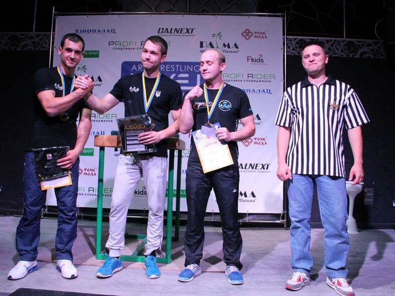 Level Room Cup 2015