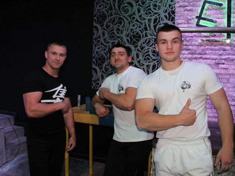 Level Room Cup 2015