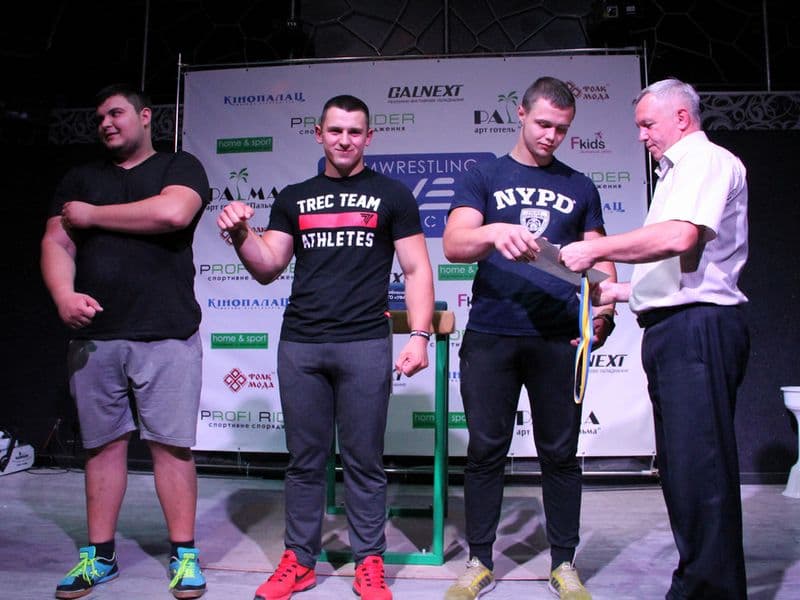 Level Room Cup 2015