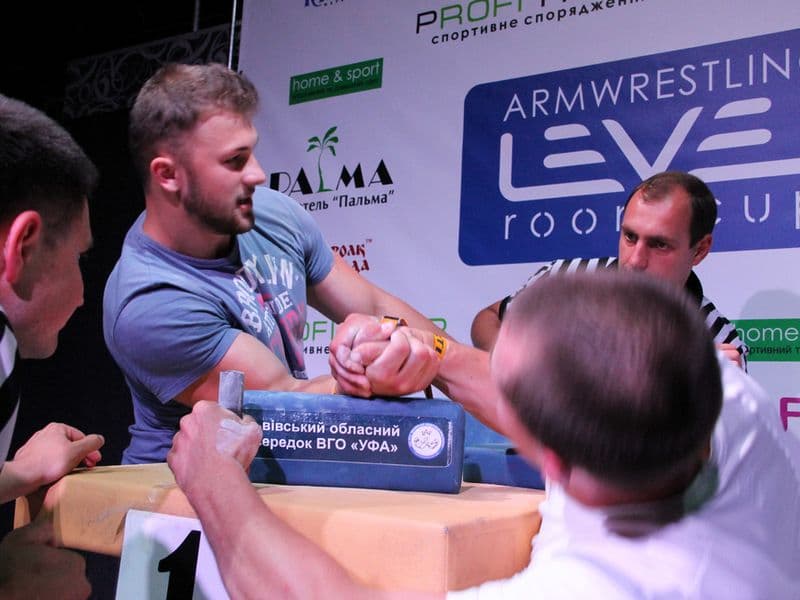 Level Room Cup 2015