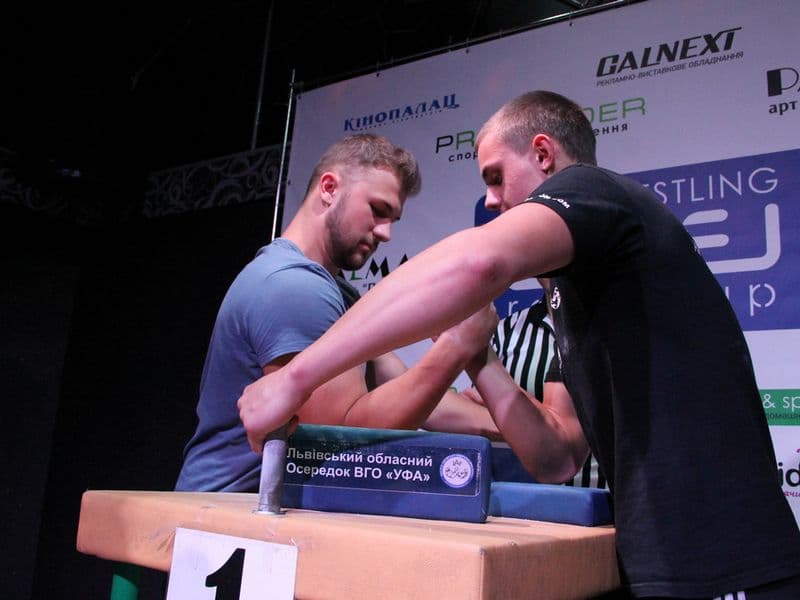 Level Room Cup 2015