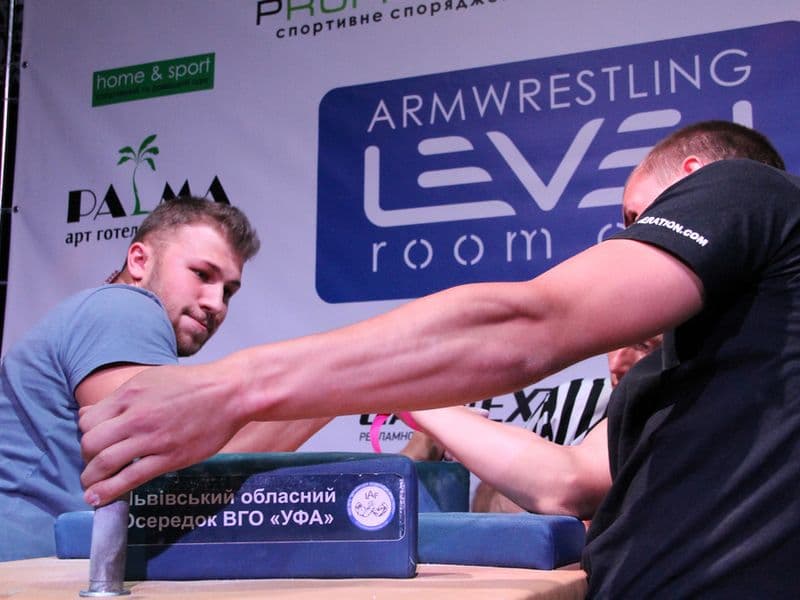 Level Room Cup 2015