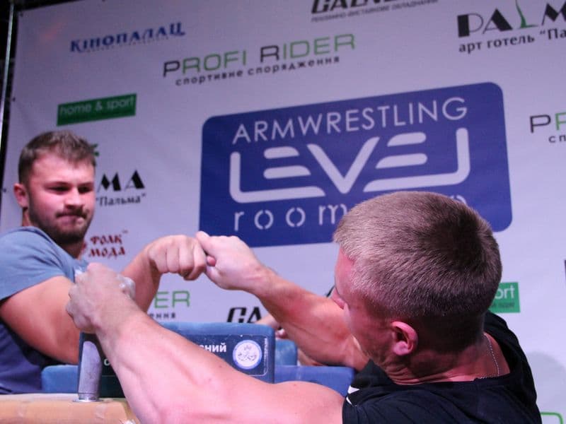 Level Room Cup 2015