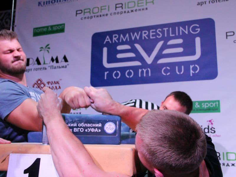 Level Room Cup 2015