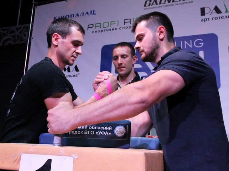 Level Room Cup 2015