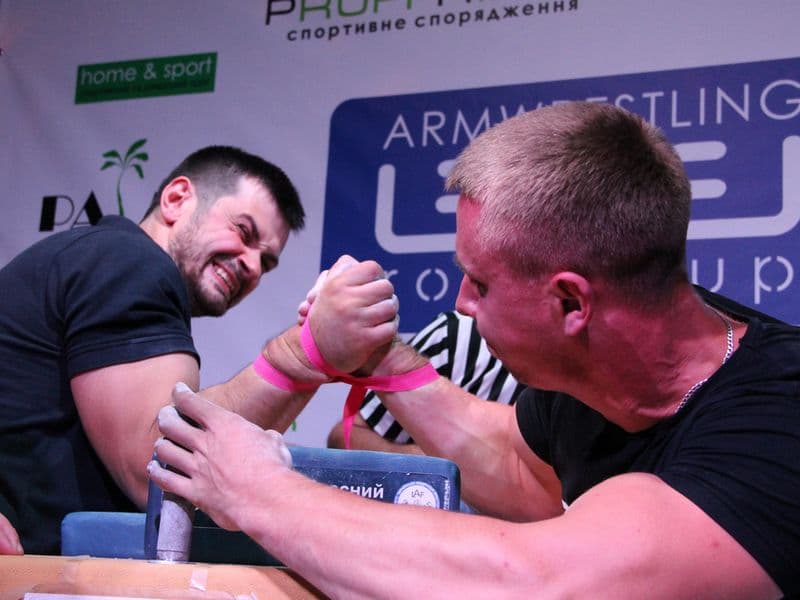 Level Room Cup 2015