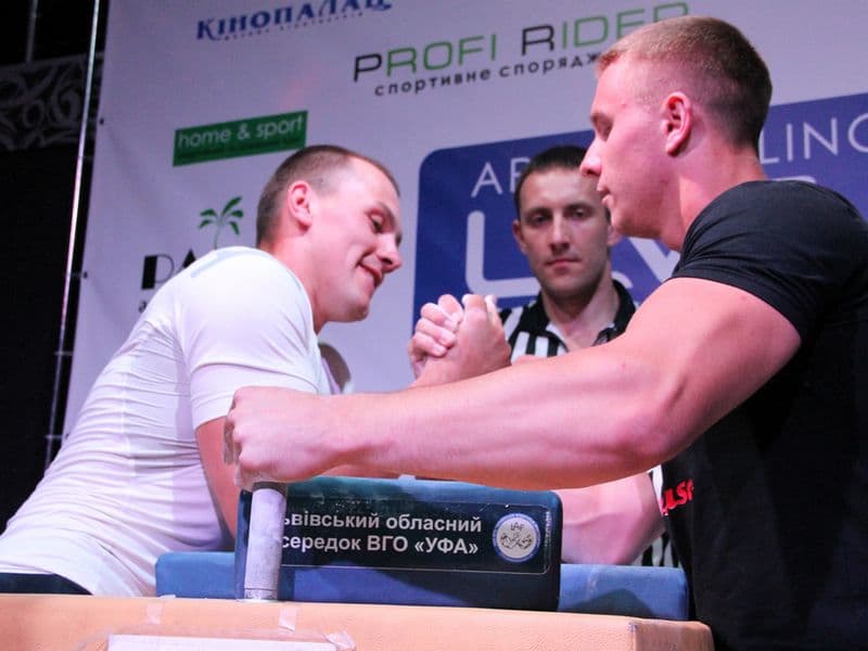 Level Room Cup 2015