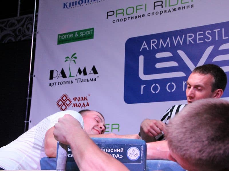 Level Room Cup 2015