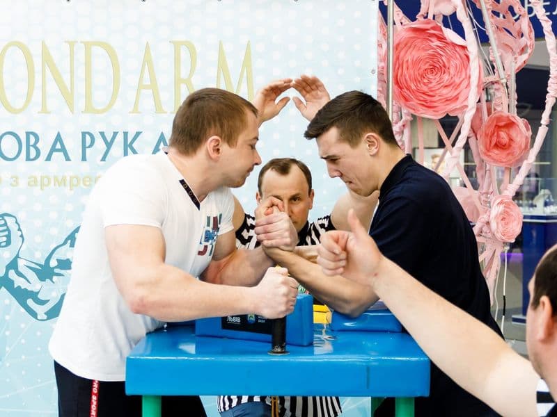 Відкритий турнір "Діамантова Рука"