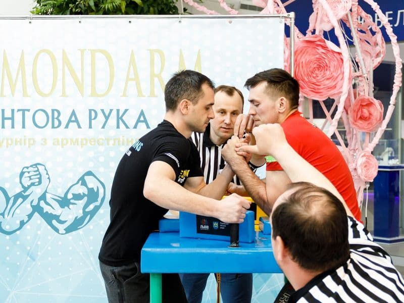 Відкритий турнір "Діамантова Рука"