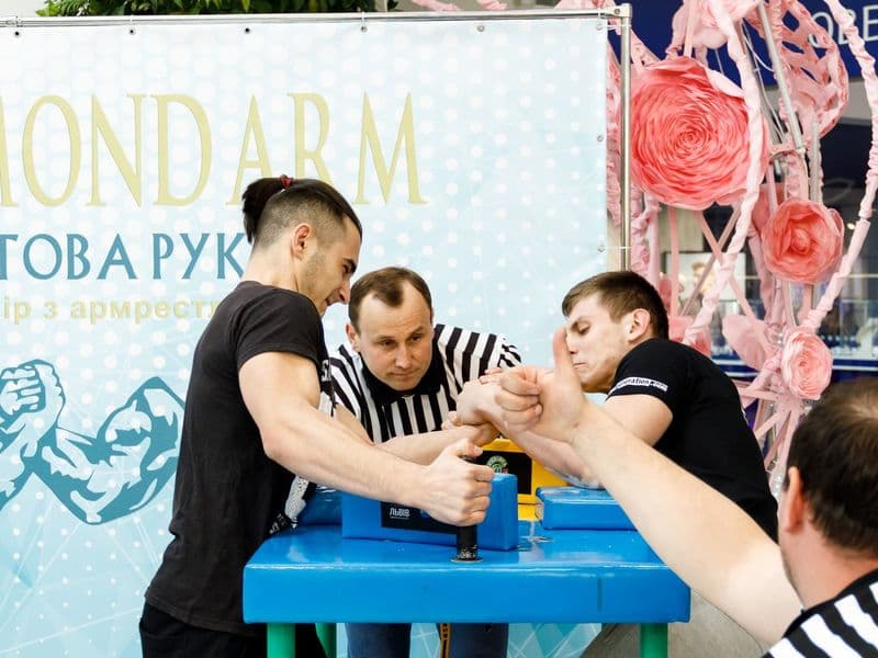 Відкритий турнір "Діамантова Рука"