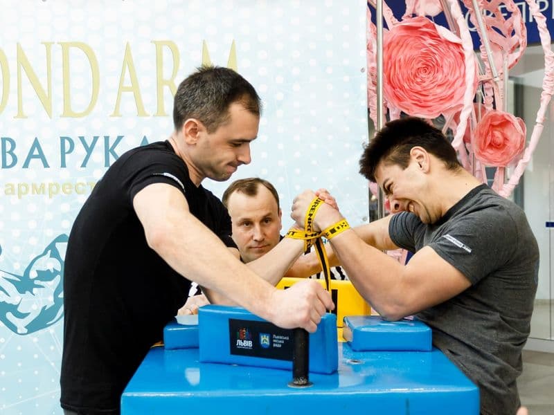 Відкритий турнір "Діамантова Рука"