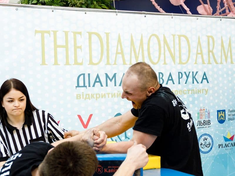 Відкритий турнір "Діамантова Рука"