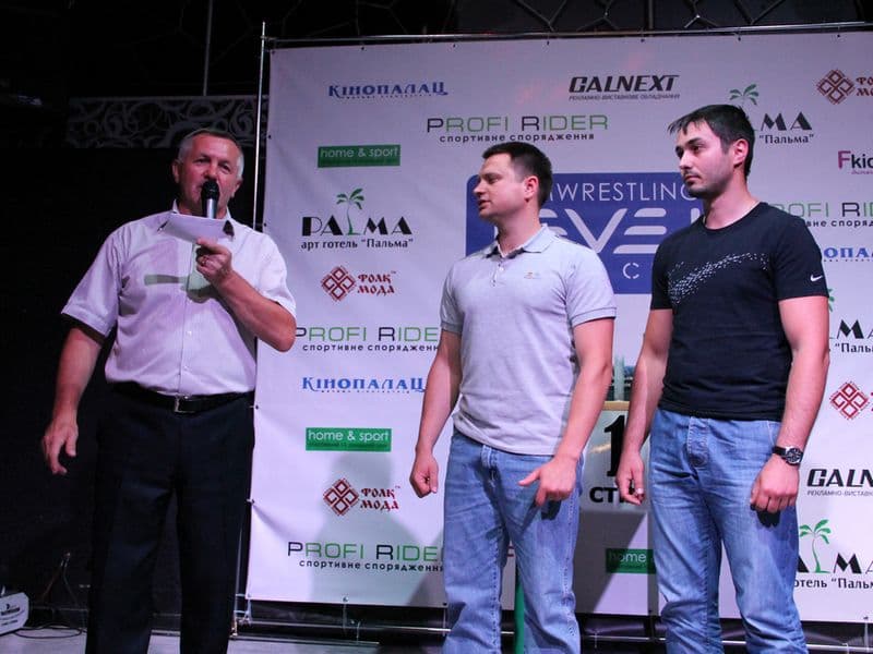 Level Room Cup 2015