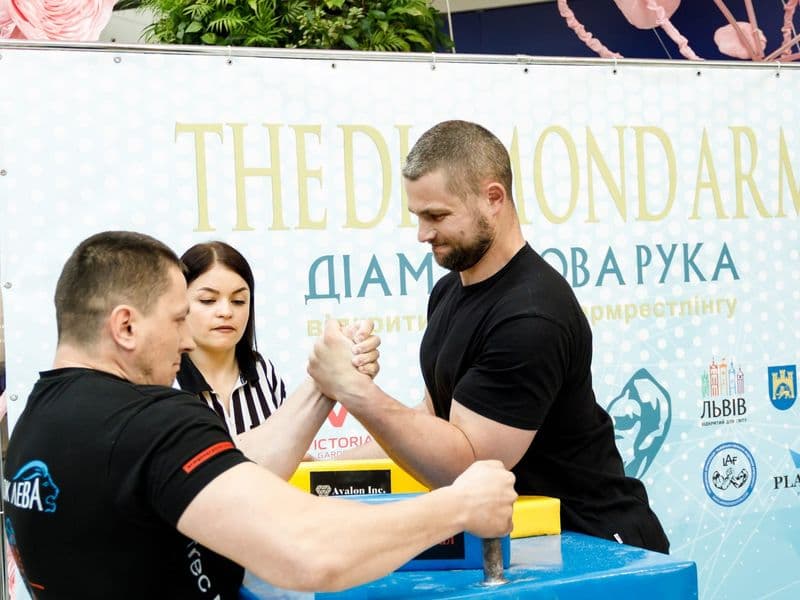 Відкритий турнір "Діамантова Рука"