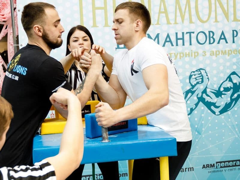 Відкритий турнір "Діамантова Рука"