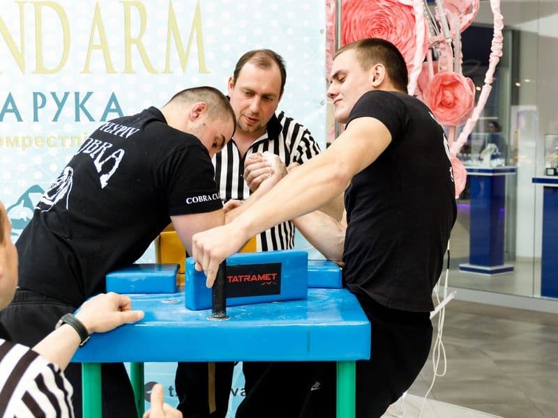 Відкритий турнір "Діамантова Рука"