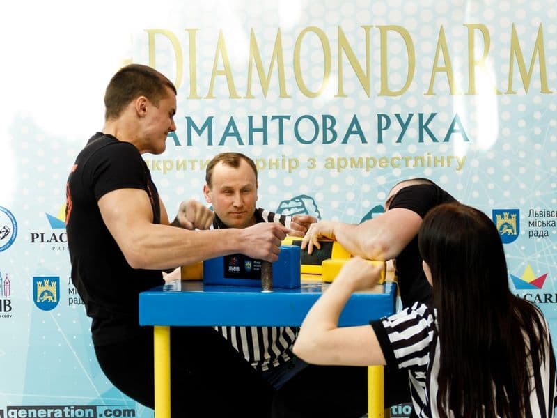 Відкритий турнір "Діамантова Рука"