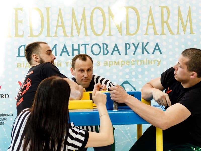 Відкритий турнір "Діамантова Рука"