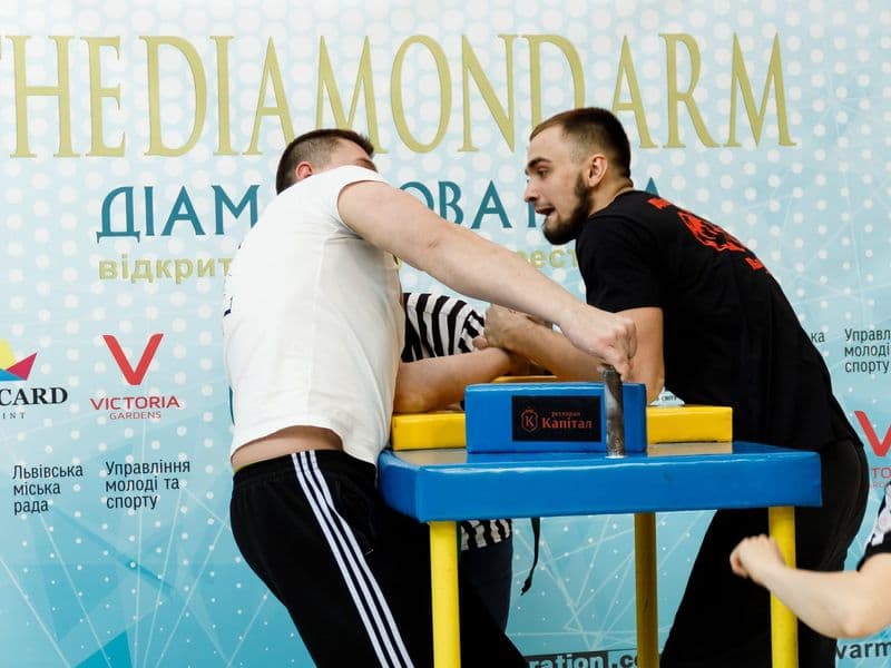 Відкритий турнір "Діамантова Рука"