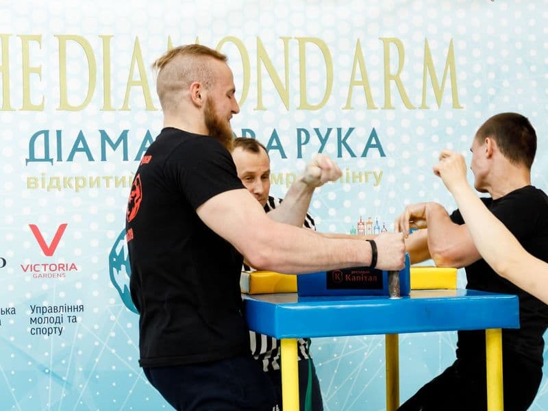 Відкритий турнір "Діамантова Рука"