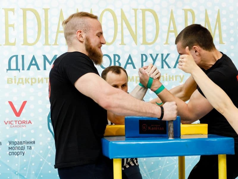 Відкритий турнір "Діамантова Рука"