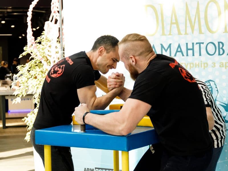 Відкритий турнір "Діамантова Рука"
