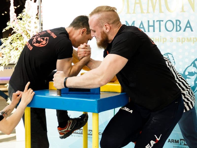Відкритий турнір "Діамантова Рука"