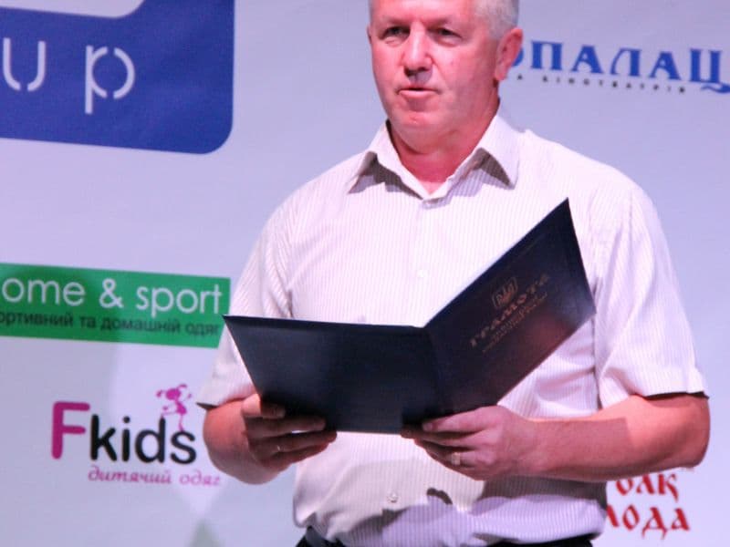 Level Room Cup 2015