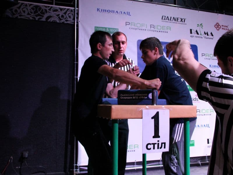 Level Room Cup 2015