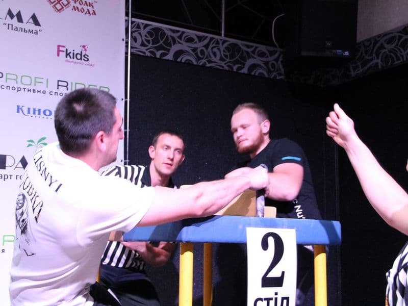 Level Room Cup 2015