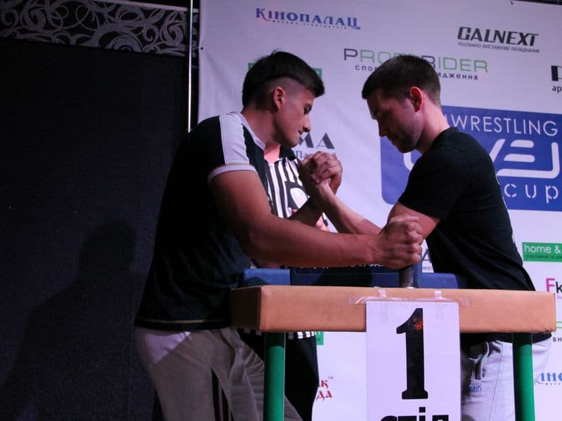 Level Room Cup 2015