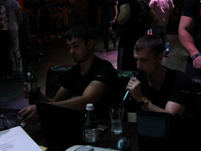 Level Room Cup 2015