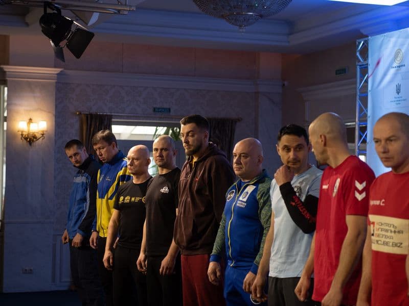 Чемпіонат України, день 1