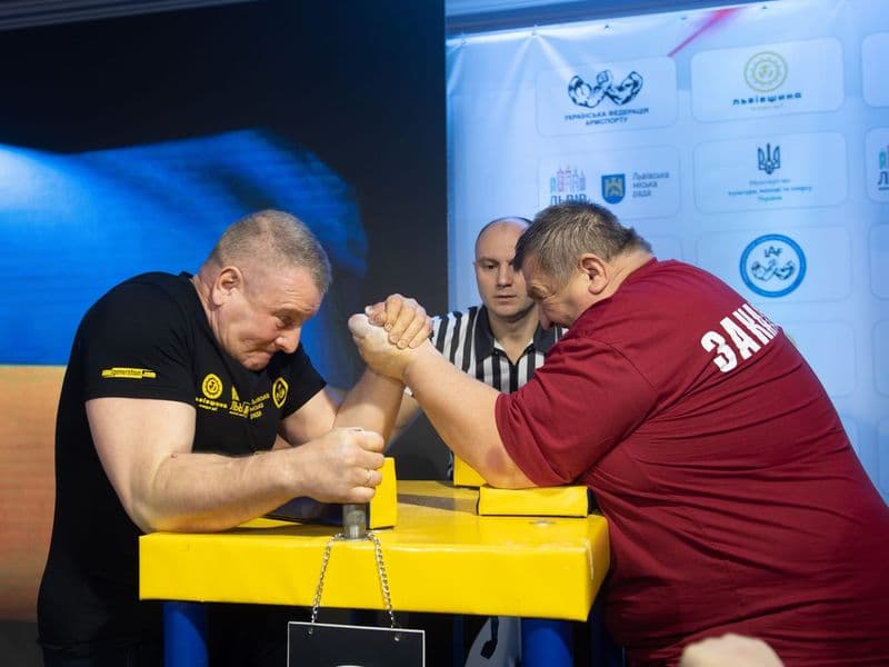 Чемпіонат України, день 1