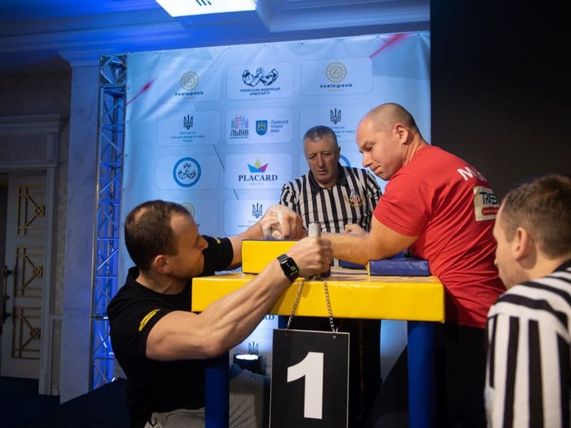 Чемпіонат України, день 1