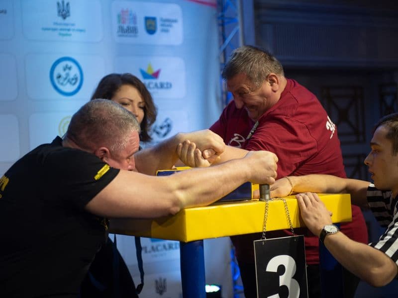Чемпіонат України, день 1