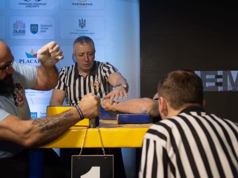 Чемпіонат України, день 1