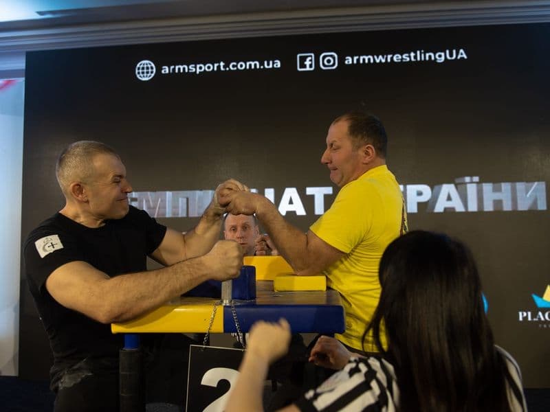 Чемпіонат України, день 1
