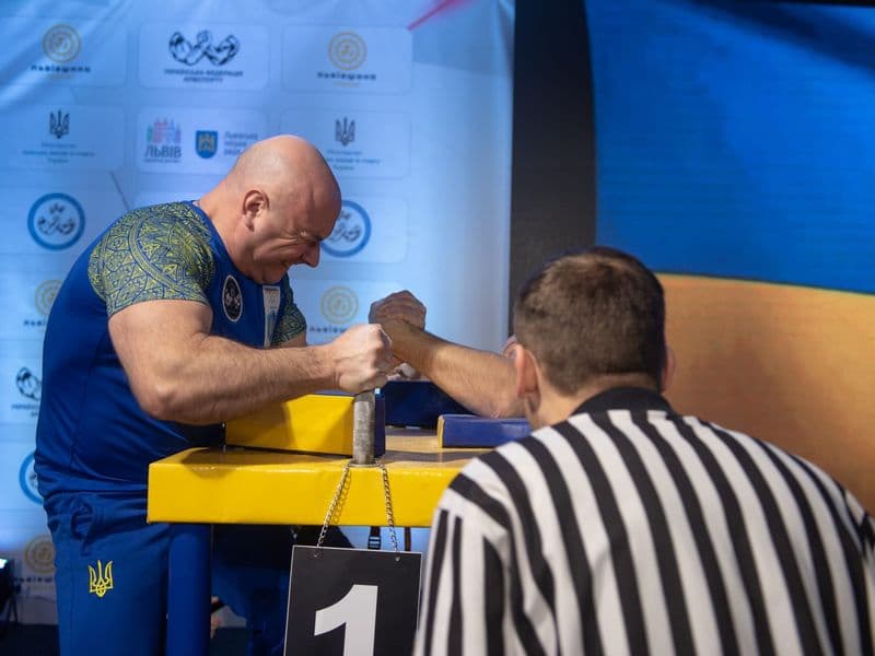 Чемпіонат України, день 1
