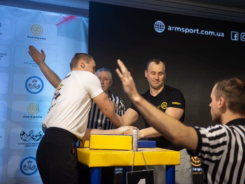 Чемпіонат України, день 1