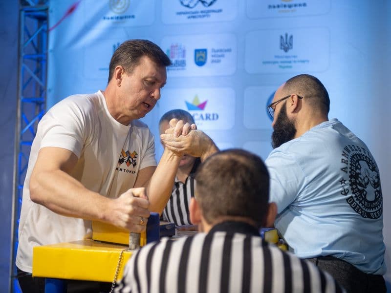 Чемпіонат України, день 1