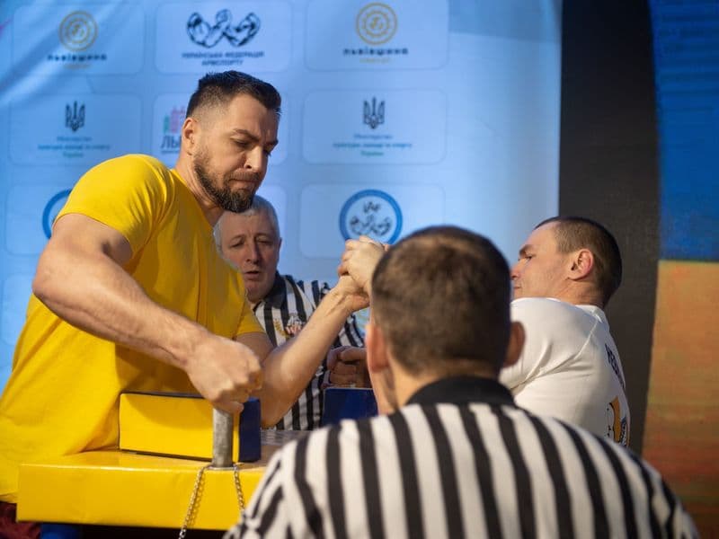 Чемпіонат України, день 1