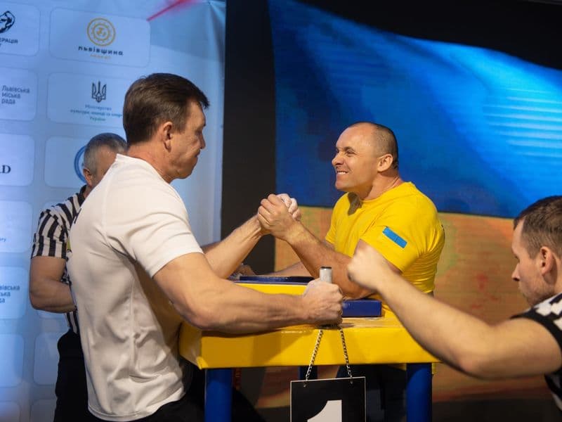 Чемпіонат України, день 1