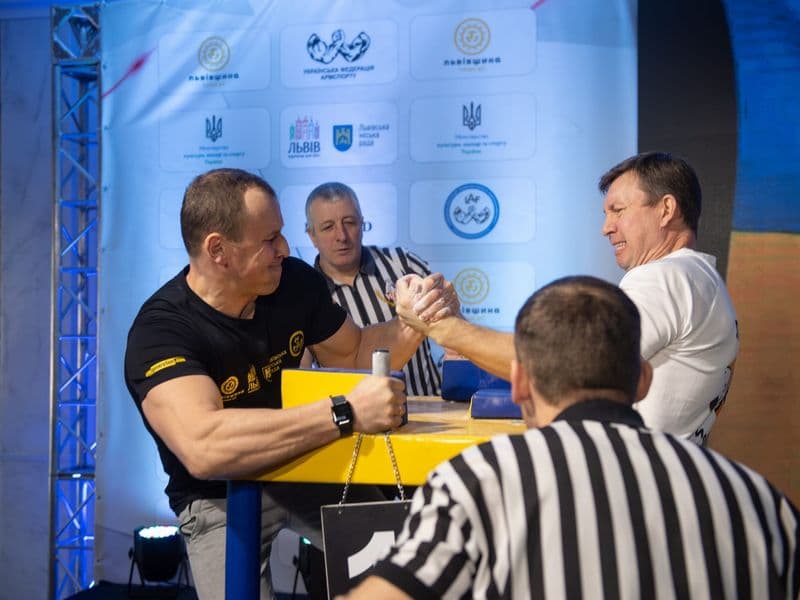 Чемпіонат України, день 1